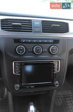 Минивэн Volkswagen Caddy 2015 в Каменец-Подольском