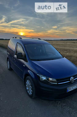 Минивэн Volkswagen Caddy 2015 в Чемеровцах