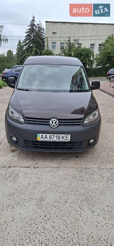 Минивэн Volkswagen Caddy 2010 в Киеве