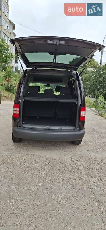 Минивэн Volkswagen Caddy 2010 в Киеве