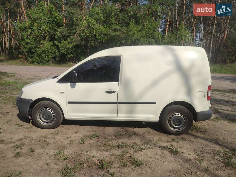 Минивэн Volkswagen Caddy 2004 в Чугуеве
