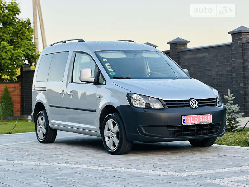 Минивэн Volkswagen Caddy 2014 в Луцке