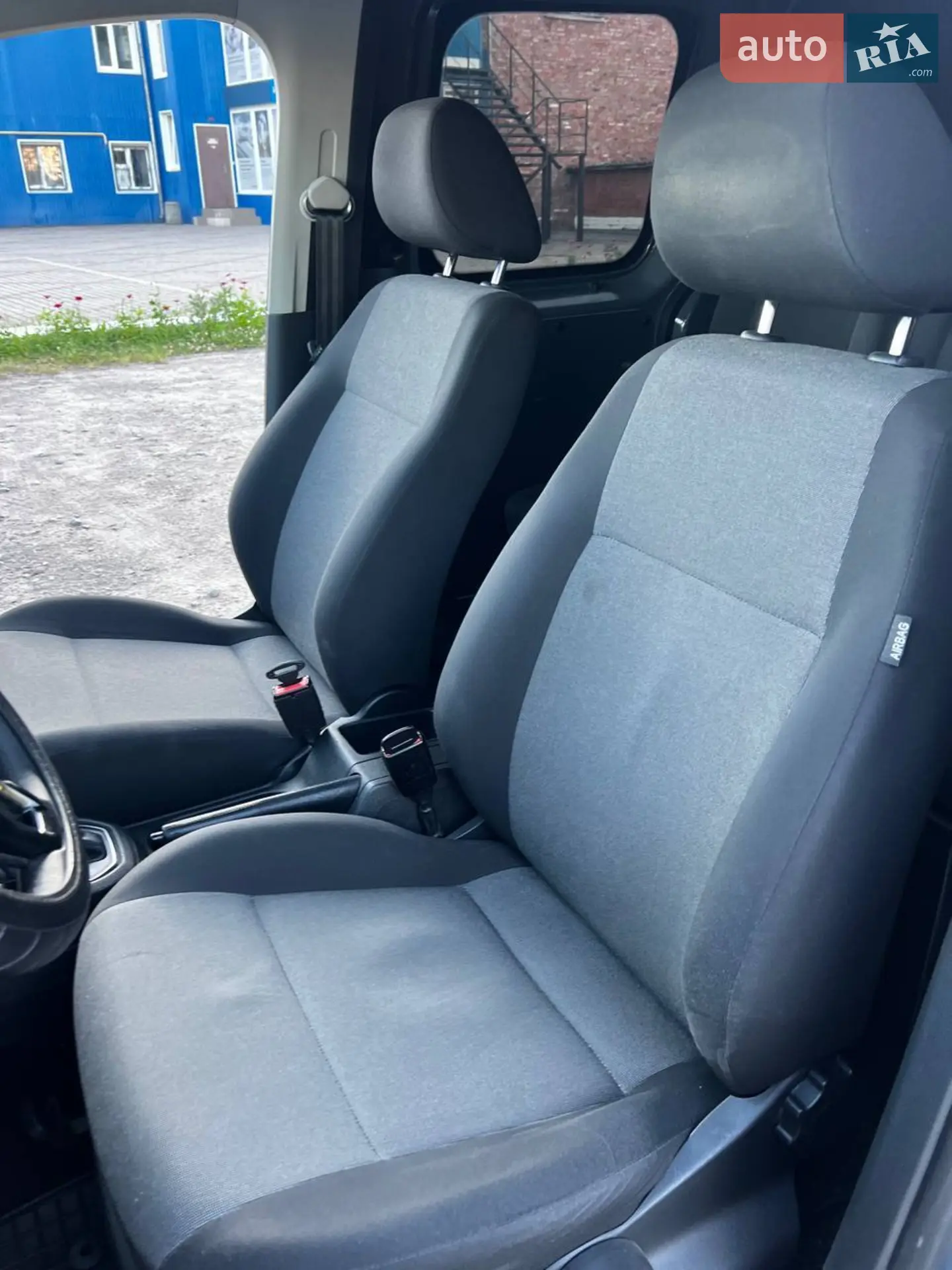 2016 Volkswagen Caddy - мініатюра 29