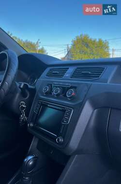 Минивэн Volkswagen Caddy 2016 в 