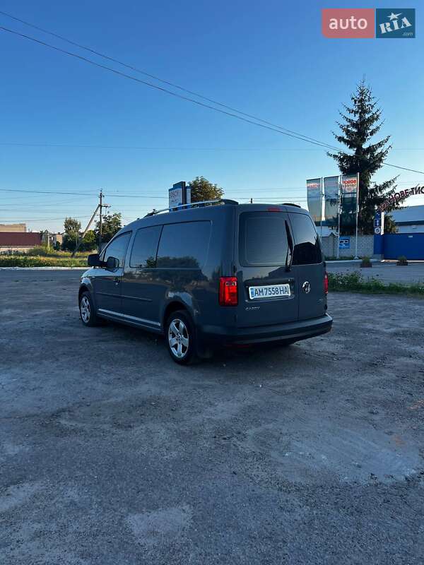 Минивэн Volkswagen Caddy 2016 в Бердичеве