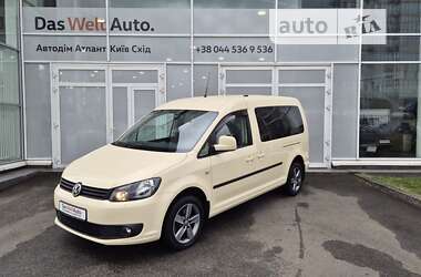 Минивэн Volkswagen Caddy 2014 в Киеве