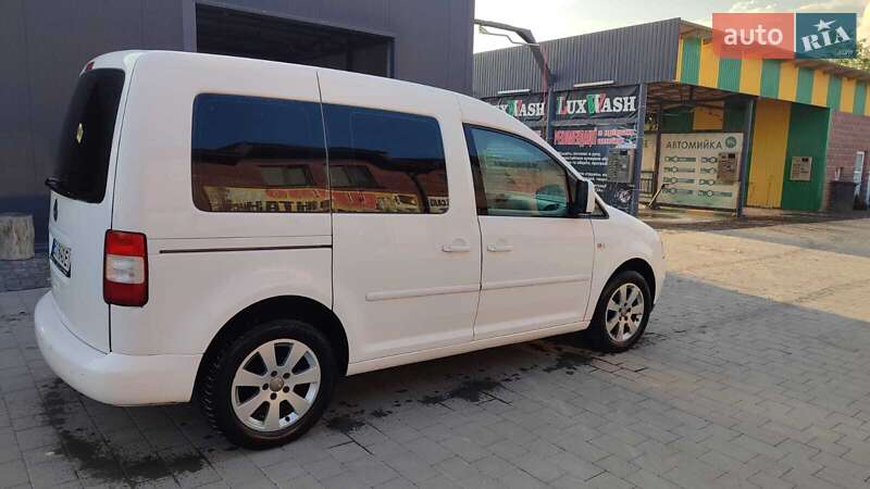 Минивэн Volkswagen Caddy 2009 в Лановцах