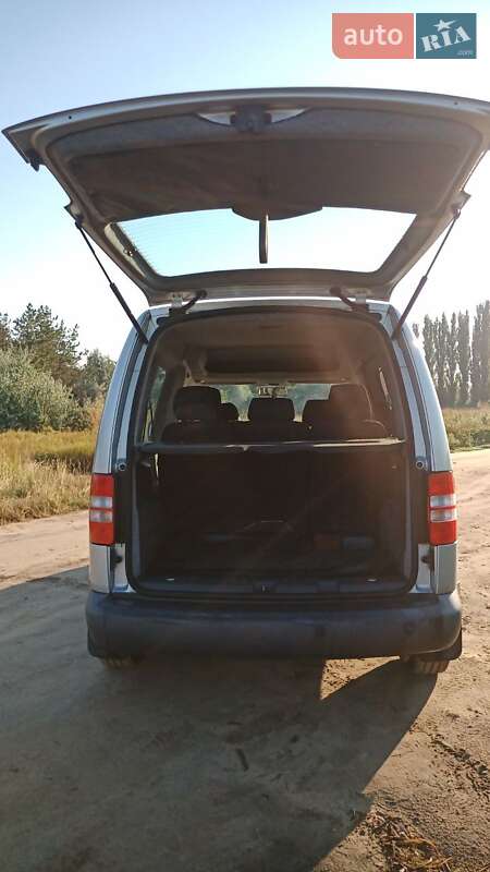 Минивэн Volkswagen Caddy 2010 в Ширяево