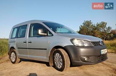 Мінівен Volkswagen Caddy 2010 в Ширяєвому