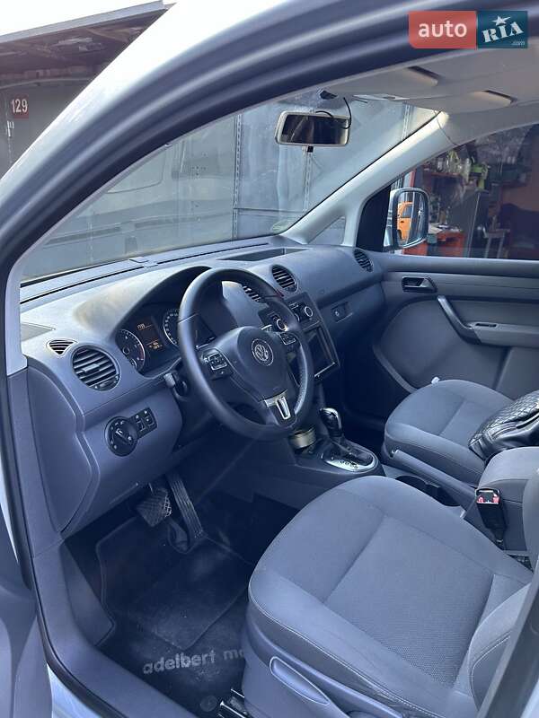 Минивэн Volkswagen Caddy 2011 в Харькове