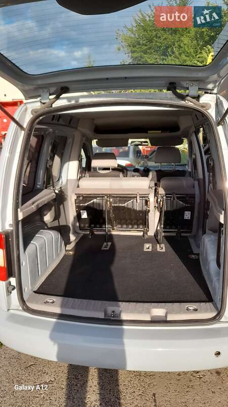 Мінівен Volkswagen Caddy 2008 в Києві