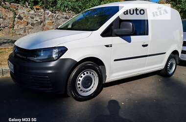 Грузовой фургон Volkswagen Caddy 2015 в Киеве