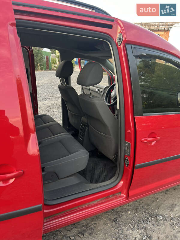 Минивэн Volkswagen Caddy 2011 в Харькове
