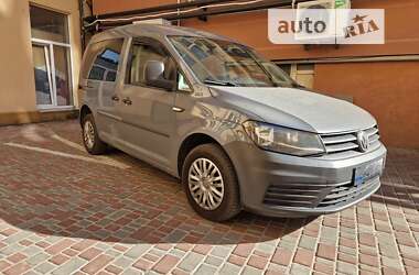 Минивэн Volkswagen Caddy 2016 в Киеве