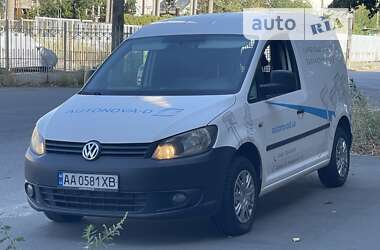 Вантажний фургон Volkswagen Caddy 2014 в Києві