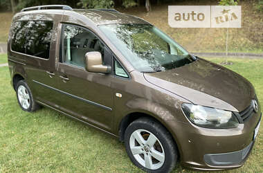 Минивэн Volkswagen Caddy 2013 в Черновцах