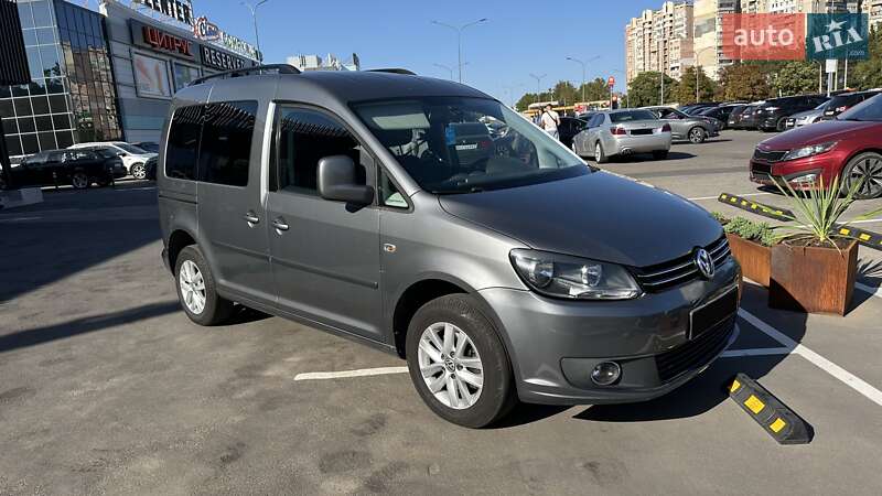 Мінівен Volkswagen Caddy 2012 в Одесі