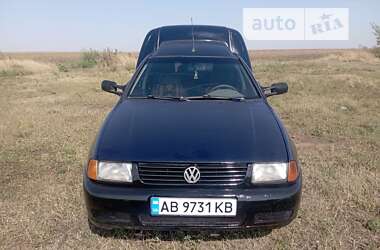 Минивэн Volkswagen Caddy 2000 в Томашполе