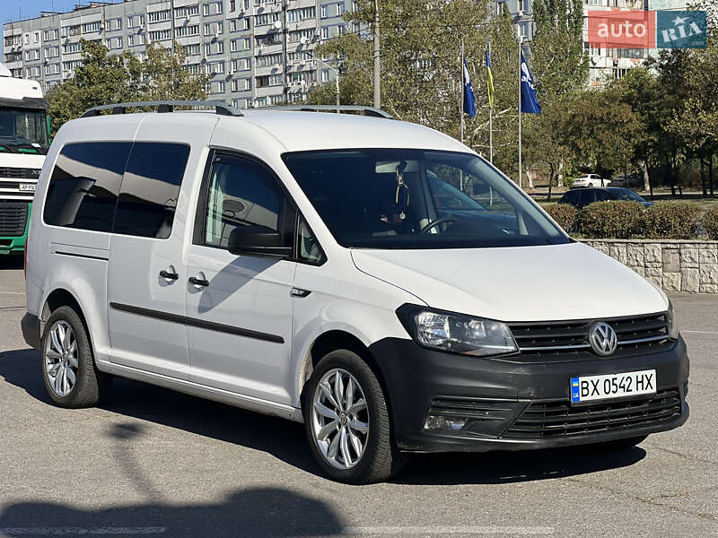 Мінівен Volkswagen Caddy 2016 в Запоріжжі