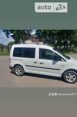 Минивэн Volkswagen Caddy 2005 в Рудки