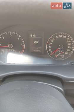 Минивэн Volkswagen Caddy 2011 в 