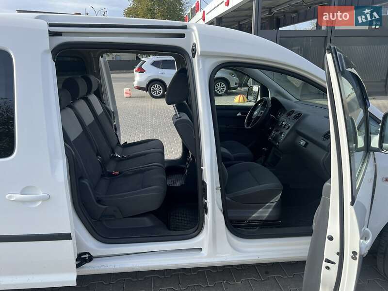 Минивэн Volkswagen Caddy 2011 в Сиховом