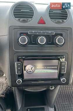 Минивэн Volkswagen Caddy 2011 в 