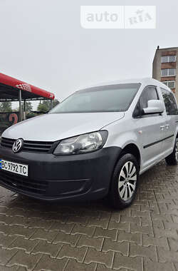 Минивэн Volkswagen Caddy 2011 в Львове