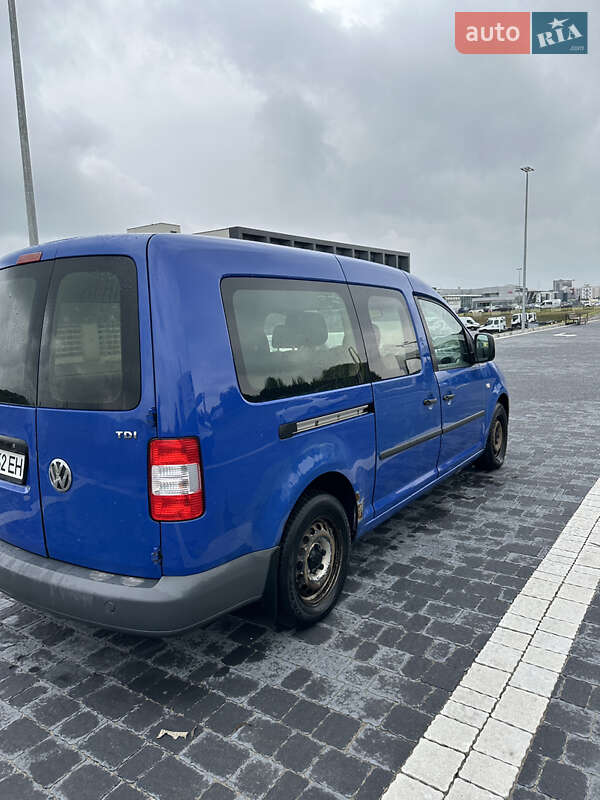Минивэн Volkswagen Caddy 2009 в Львове