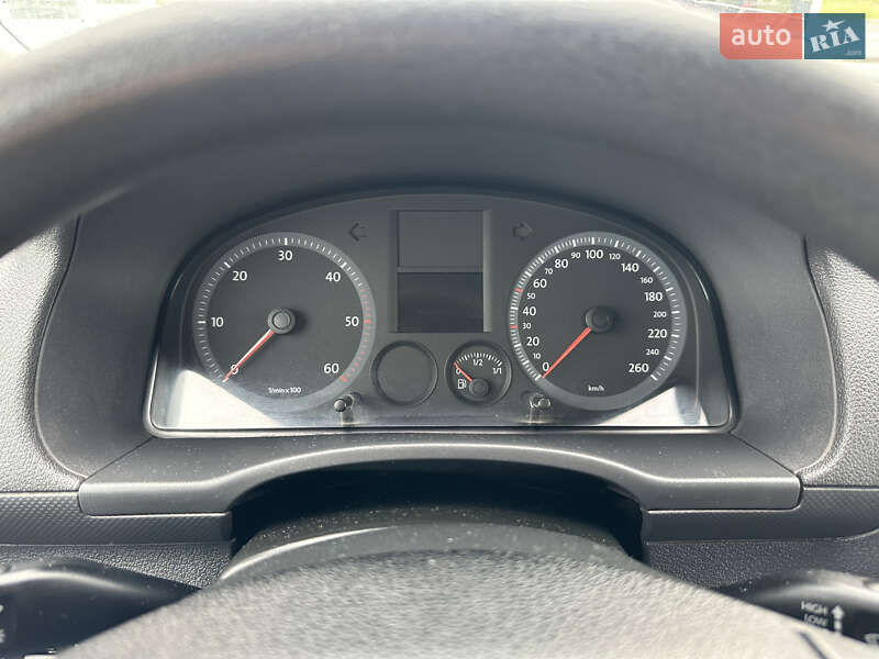 Минивэн Volkswagen Caddy 2009 в Львове