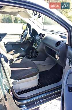 Минивэн Volkswagen Caddy 2006 в 