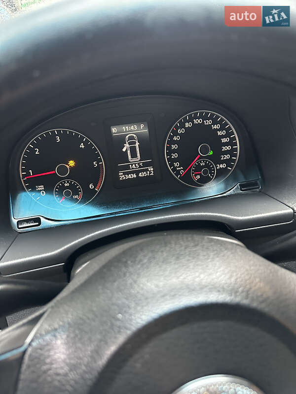 Минивэн Volkswagen Caddy 2013 в Виноградове фото 14 Минивэн Volkswagen Caddy 2013 в Виноградове