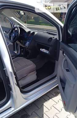 Минивэн Volkswagen Caddy 2006 в 