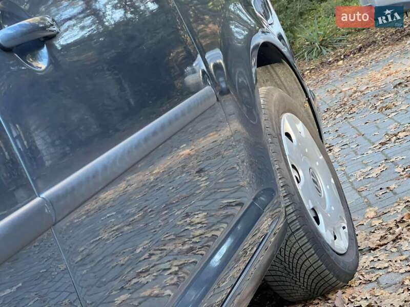 Минивэн Volkswagen Caddy 2008 в Дрогобыче