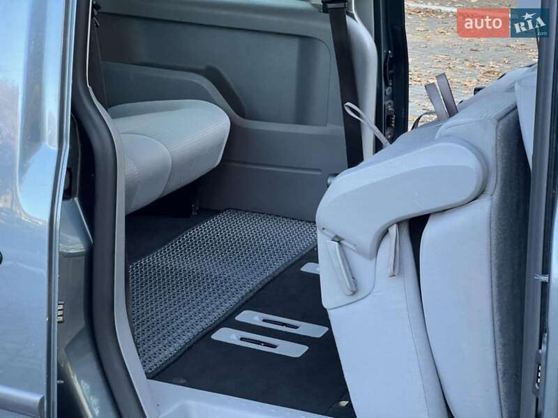 Минивэн Volkswagen Caddy 2008 в Дрогобыче