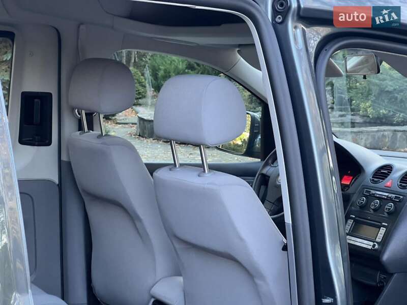 Минивэн Volkswagen Caddy 2008 в Дрогобыче