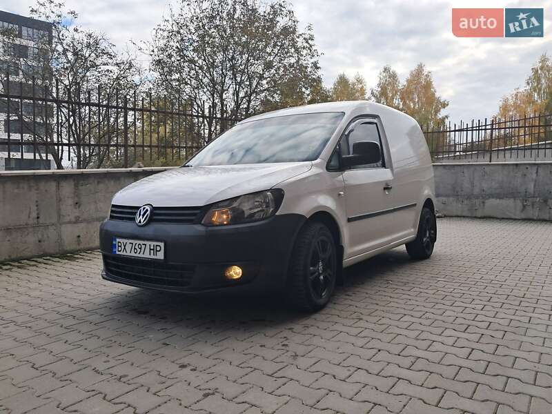 Грузовой фургон Volkswagen Caddy 2011 в Хмельницком