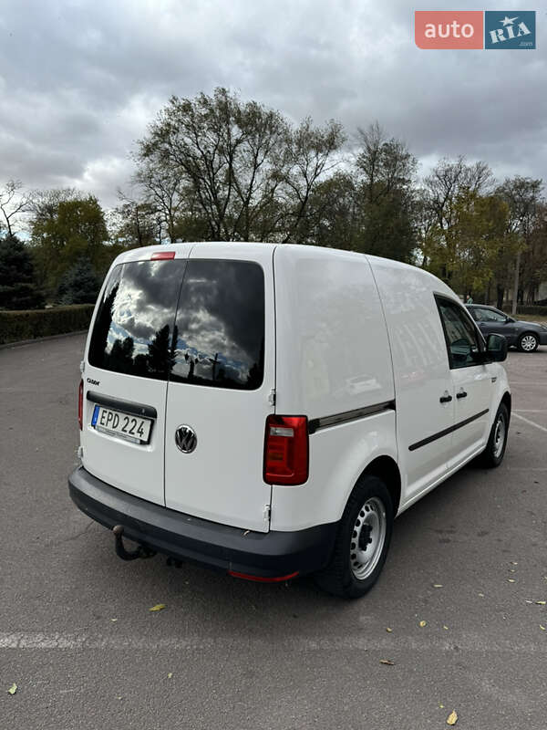 Грузовой фургон Volkswagen Caddy 2018 в Каменском