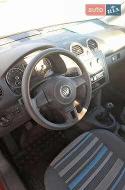 Минивэн Volkswagen Caddy 2011 в Ракитном