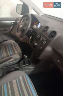 Минивэн Volkswagen Caddy 2011 в Ракитном