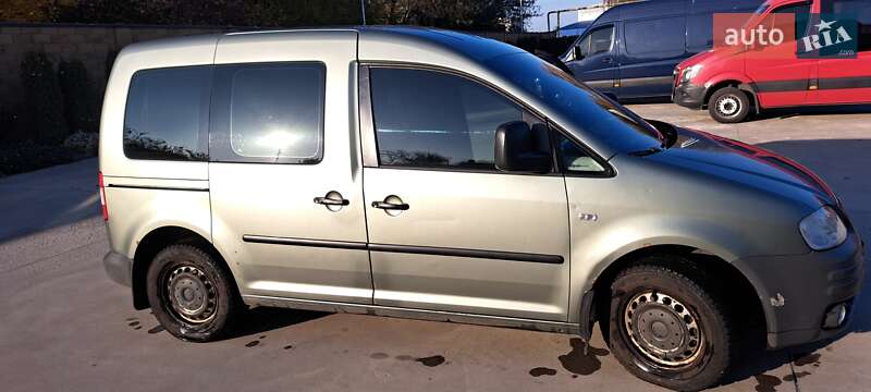 Минивэн Volkswagen Caddy 2008 в Днепре