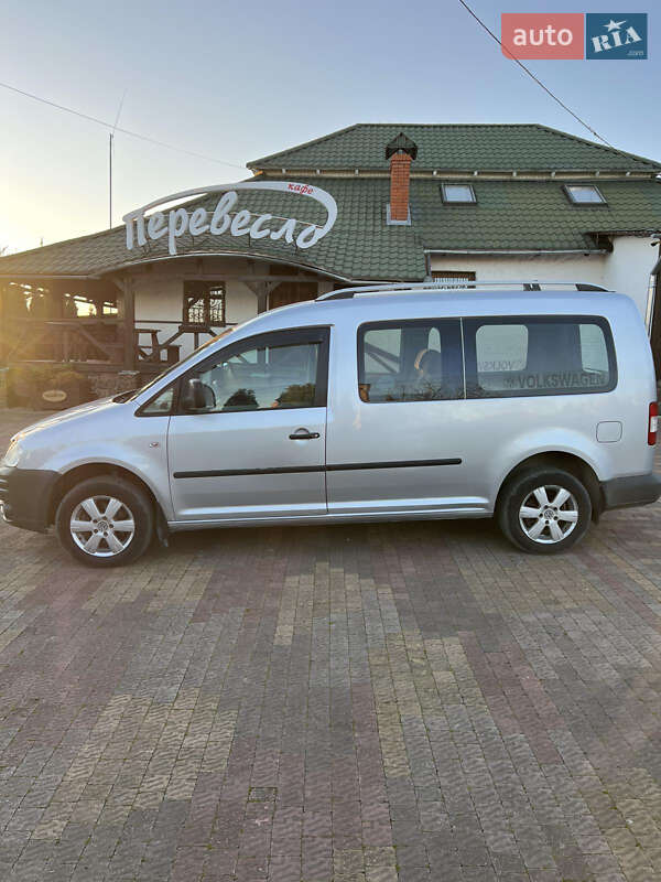 Мінівен Volkswagen Caddy 2009 в Калуші