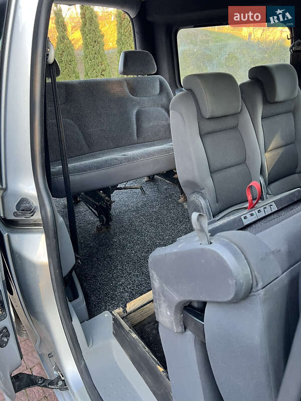 Мінівен Volkswagen Caddy 2009 в Калуші