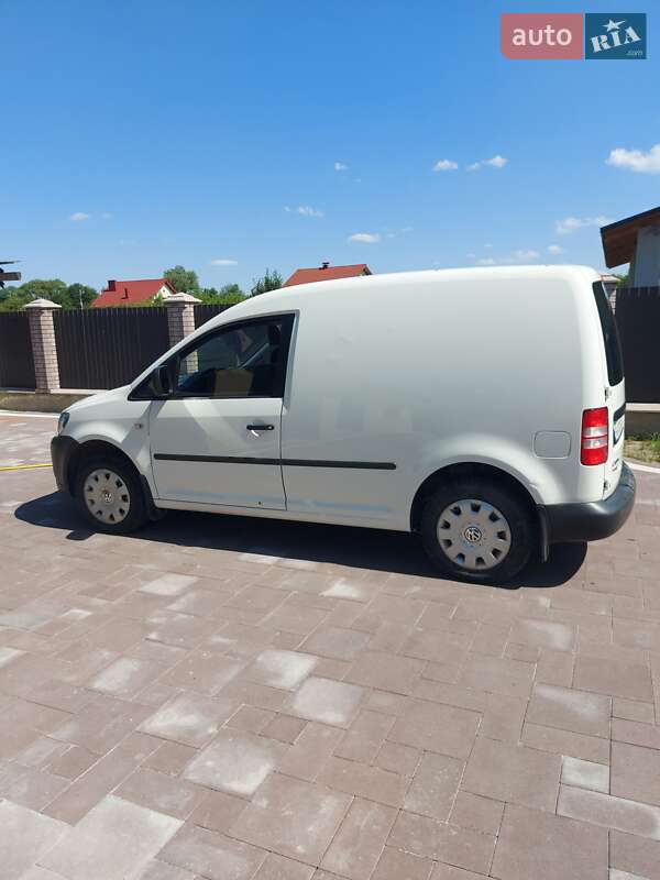 Вантажний фургон Volkswagen Caddy 2011 в 