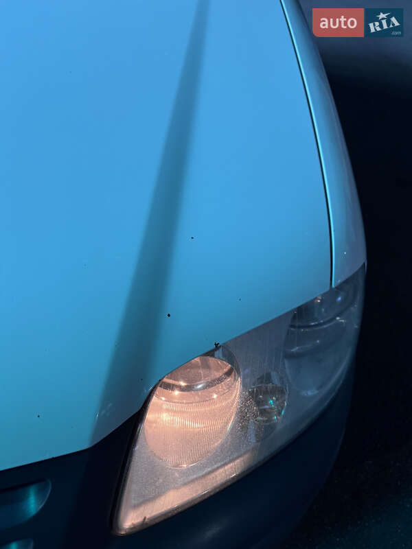 Минивэн Volkswagen Caddy 2006 в Решетиловке