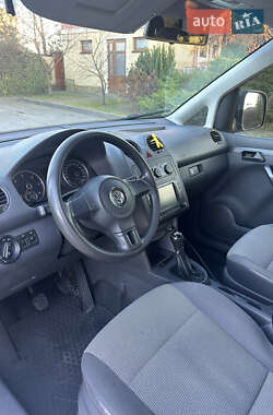 Минивэн Volkswagen Caddy 2013 в 