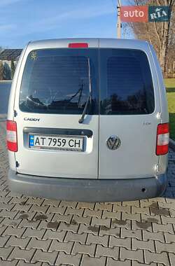 Минивэн Volkswagen Caddy 2005 в Кицмани