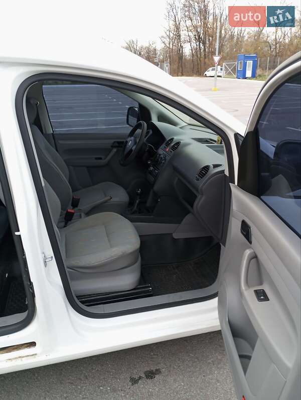Минивэн Volkswagen Caddy 2007 в Запорожье