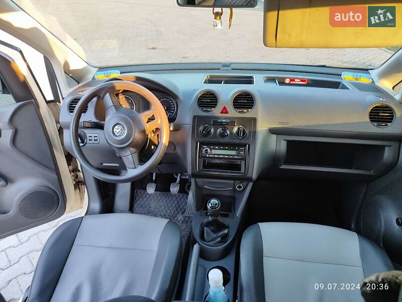 Минивэн Volkswagen Caddy 2014 в Луцке фото 5 Минивэн Volkswagen Caddy 2014 в Луцке