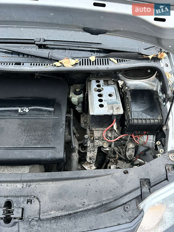 Минивэн Volkswagen Caddy 2006 в Мироновке